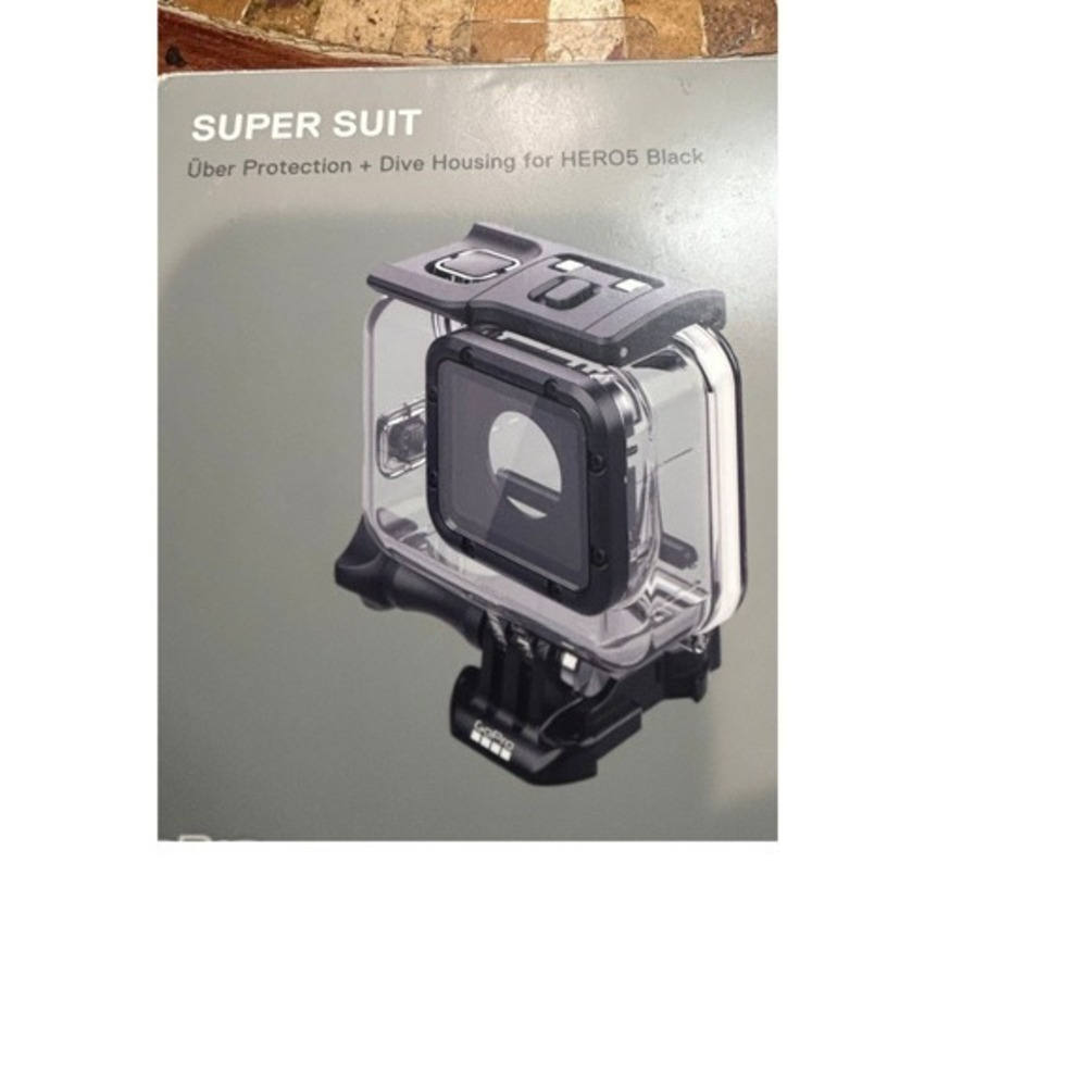 GoPro Super Suit Dive Housing HERO5 HERO6 Black AADIV-001 Waterproof 60m Case - Picture 4 of 8